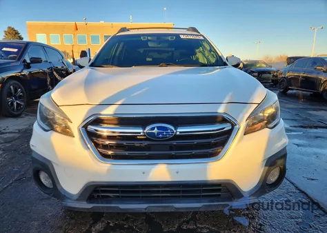 2019 Subaru Outback 2.5I Premium z USA, uszkodzony, nr VIN 4S4BSAFC9K3369608